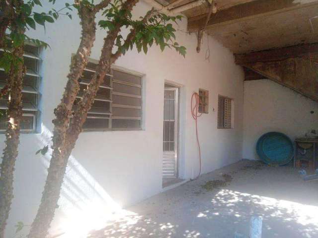 Casa para Locação em Carapicuíba, Parque Santa Teresa, 1 dormitório, 1 banheiro