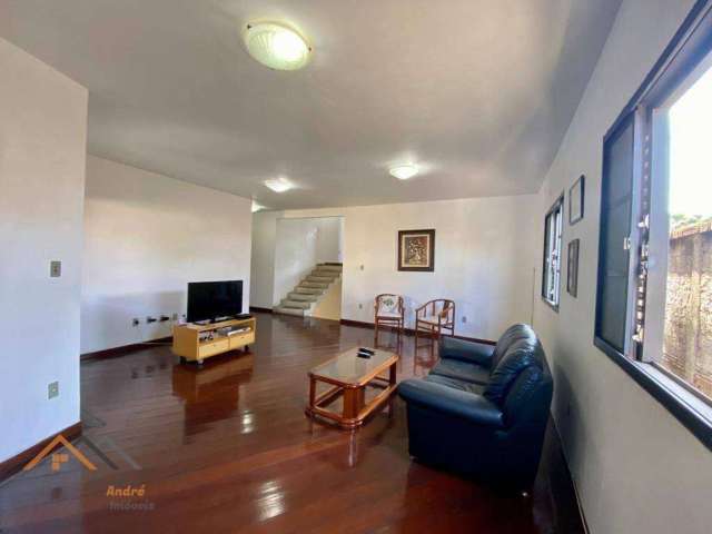 Casa com entrada independente 3  quartos sendo um com suite à venda, 220 m² por R$ 599.000 - Copacabana - Belo Horizonte/MG