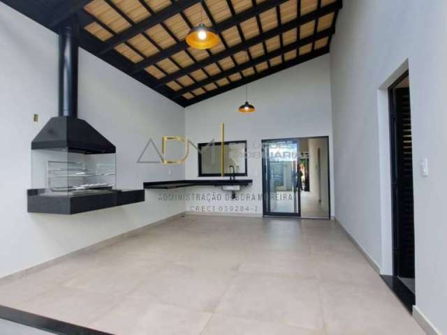 Casa nova localizada no Residencial Ouro Verde em Botucatu-SP