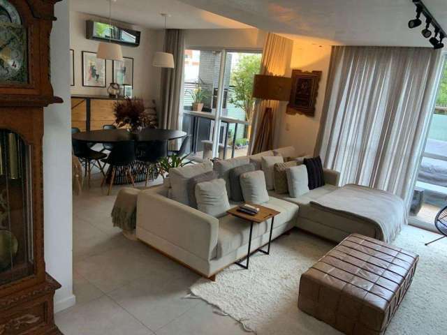 Casa com 3 quartos à venda na Rua Acelon Eduardo da Silva, --, Córrego Grande, Florianópolis por R$ 2.100.000