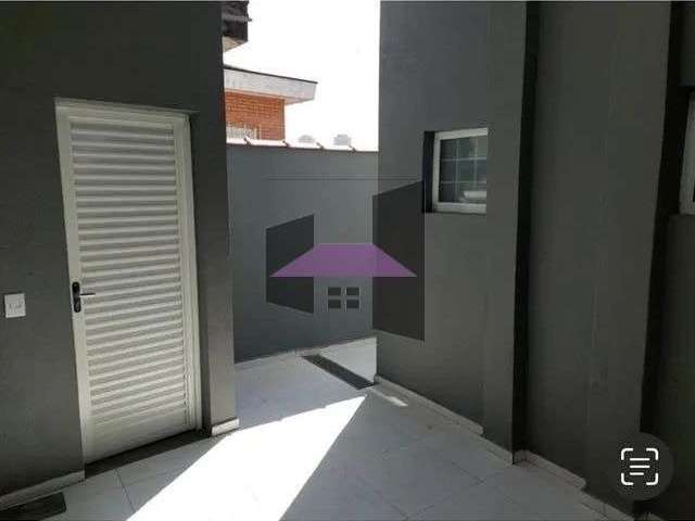 Casa com 3 quartos à venda na Rua Ivone de Carvalho Figueira, Vila Mangalot, São Paulo por R$ 650.000