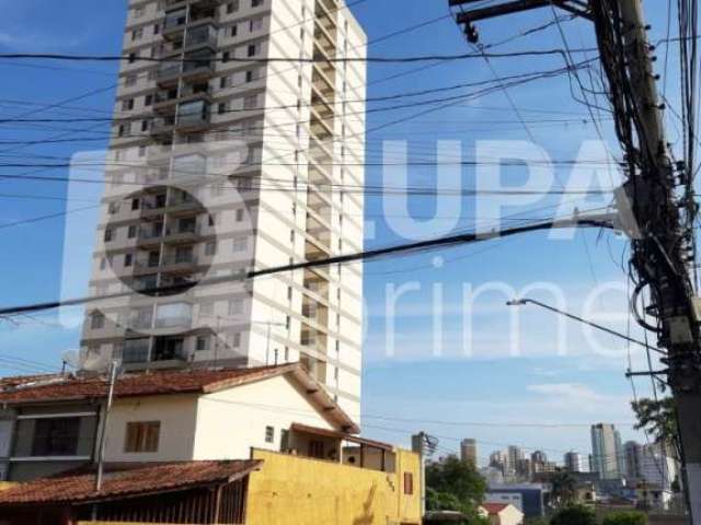 Apartamento com 3 dormitórios sendo 1 suíte à venda na Vila Aurora!