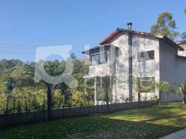 Casa à venda Condomínio Refúgio da Serra 2.21 m²|4 suítes |Serra da Cantareira