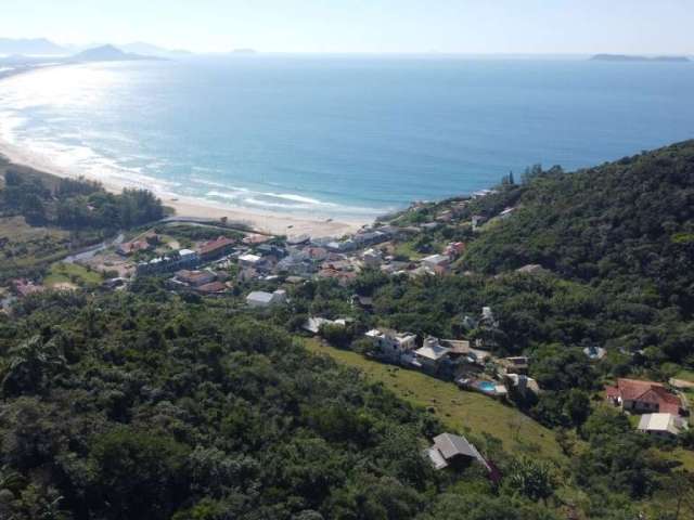 Belíssimo terreno à venda na Praia da Gamboa em Garopaba-SC