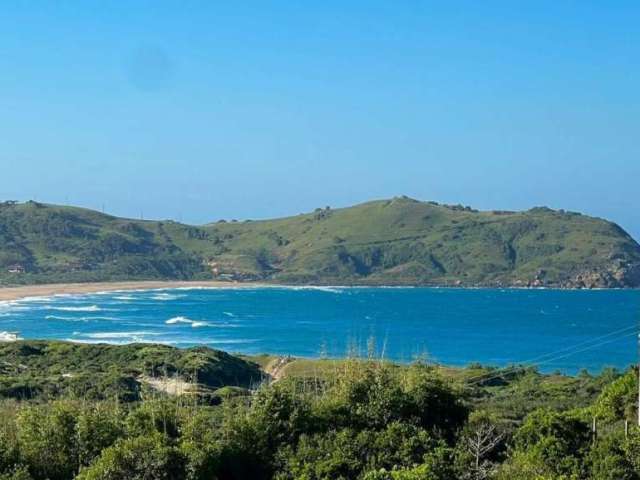 Terreno à venda na Praia da Silveira, Garopaba-SC: 1.550m² de oportunidade imperdível!