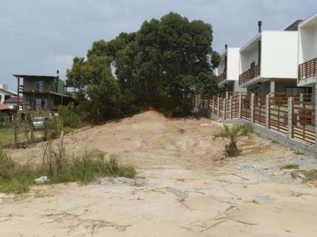 Lindo terreno localizado na Praia do Rosa em Imbituba-SC