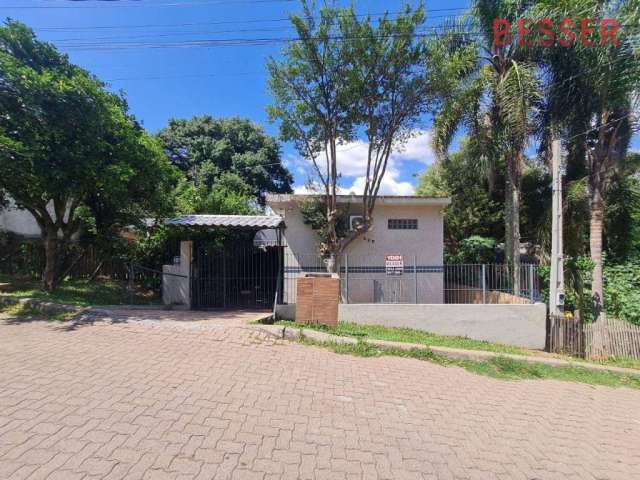 Casa com 3 dormitórios à venda, 200 m² por R$ 309.900,00 - Freitas - Sapucaia do Sul/RS
