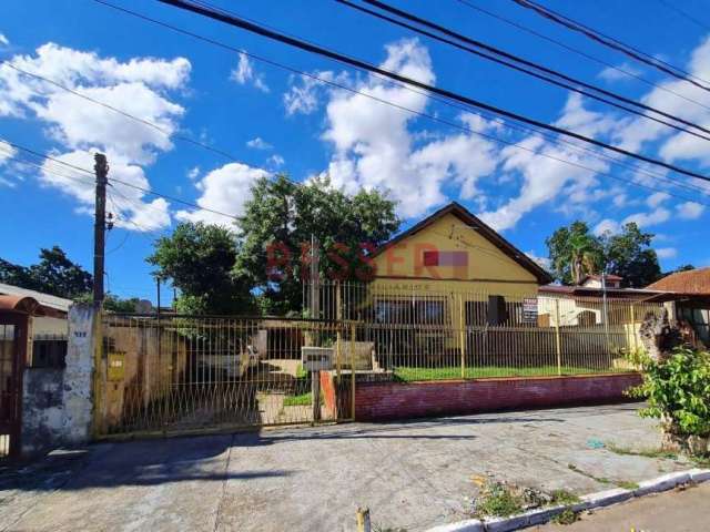 Casa com 4 dormitórios à venda, 120 m² por R$ 636.000,00 - Centro - Esteio/RS