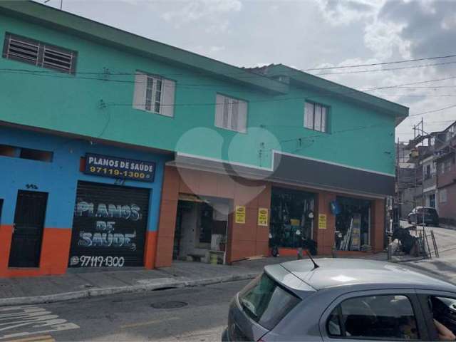 Sobrado/Casa/Salão com 470m2 na Vila São Nicolau/Vila Industrial