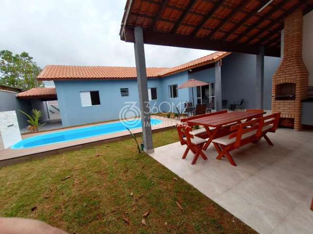 Casa para Venda em Itanhaém, Jardim Corumbá, 4 dormitórios, 1 suíte, 3 banheiros, 2 vagas