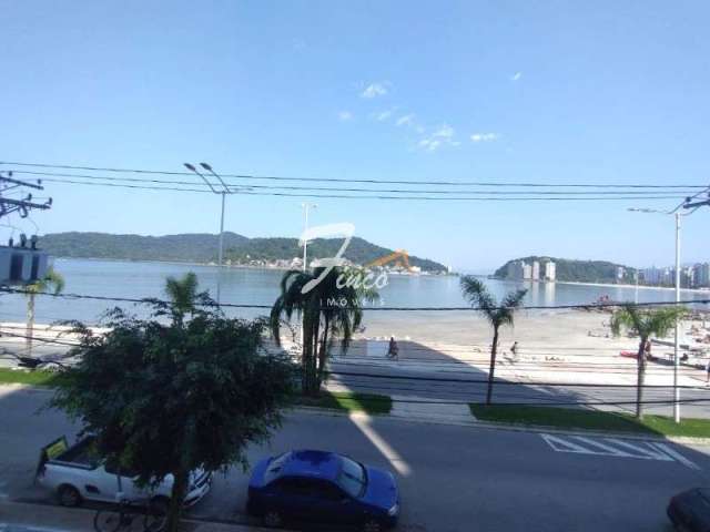 Apartamento à venda no bairro do Gonzaguinha em São Vicente em frente à praia R$320 mil, 84m² de frente à praia