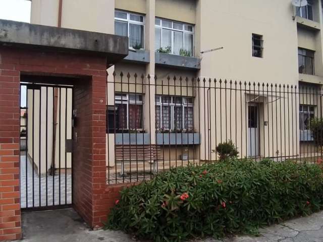 RC Imóveis vende - Apartamento no Sítio Cercado com 03 quartos