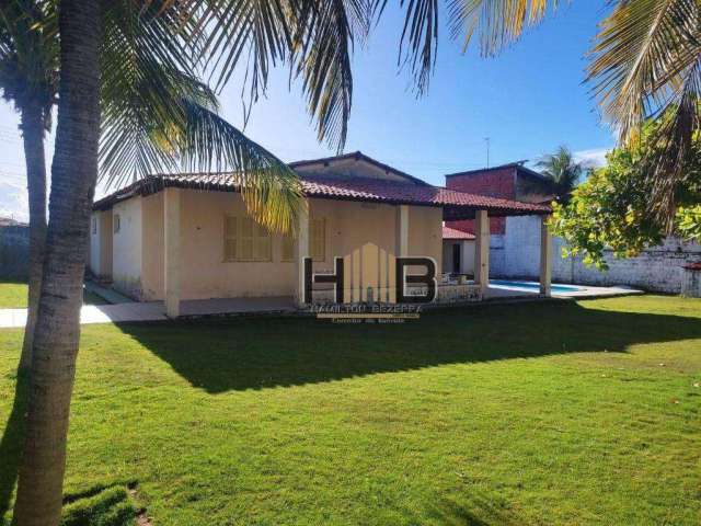 Casa com piscina próximo à praia - 3 dormitórios à venda, 210 m² por R$ 350.000 - Marina do Morro Branco - Beberibe/CE