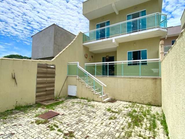 Casa para Venda em Cabo Frio, Bosque do Peró, 2 dormitórios, 1 suíte, 1 banheiro, 2 vagas