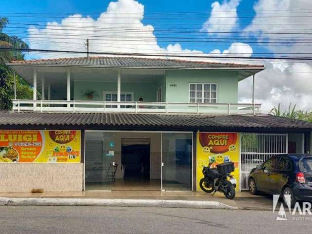 Casa com 3 dormitórios + ponto comercial no Bairro Salseiros em Itajaí