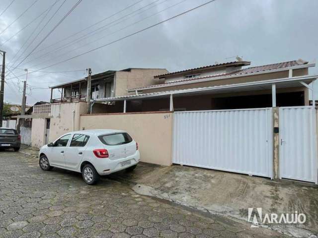 Casa com 2 suítes e 2 dormitórios no bairro Murta em Itajaí