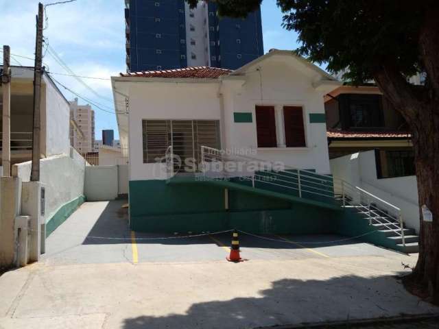 Casa comercial com 1 sala para alugar na Vila Itapura, Campinas , 371 m2 por R$ 5.000