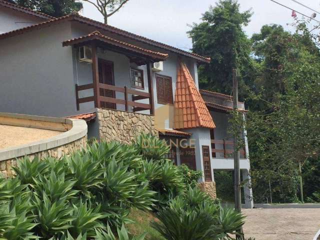 Casa com 3 dormitórios à venda, 389 m² por R$ 1.390.000,00 - Condomínio Chácara Flora - Valinhos/SP