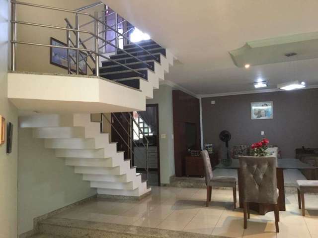 Casa com 4 quartos à venda em Ingá Alto, Betim , 300 m2 por R$ 1.700.000