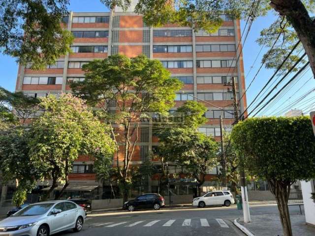 Aluga-se apartamento 78 metros Vila Mariana