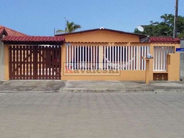 Casa com 3 quartos à venda na R Walter Apelian, --, Balneário Gaivota, Itanhaém, 260 m2 por R$ 350.000