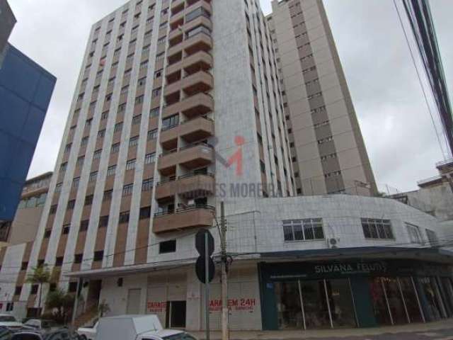 Apartamento com 4 quartos para alugar na Rua Tietê, São Mateus, Juiz de Fora, 196 m2 por R$ 2.300