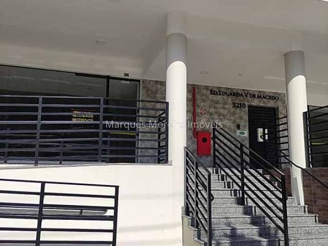 Apartamento com 1 quarto para alugar na Avenida Presidente Costa e Silva, São Pedro, Juiz de Fora, 45 m2 por R$ 1.300
