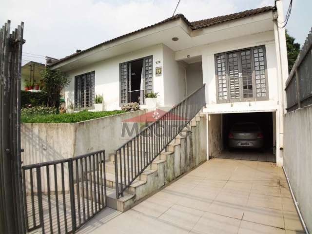 Casa com 4 quartos à venda na Rua Gregório de Matos, 736, São Lourenço, Curitiba, 224 m2 por R$ 1.100.000