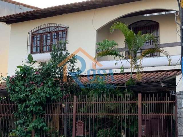 Excelentes Casas à venda 03 quartos Centro São Gonçalo/RJ.