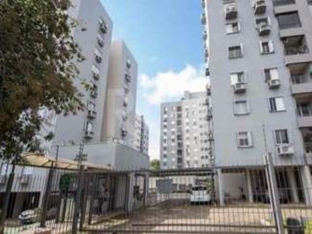 Lindo Apartamento com 3 dormitórios no bairro Jardim Planalto, 65m² de área privativa, living, churrasqueira, cozinha mobiliada, área de serviço, 1 suíte, banheiro social, 1 vaga de estacionamento cob