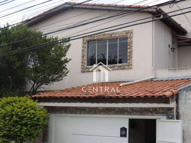 Sobrado a venda sendo 2 casas no mesmo terreno - 234m² - 3 Dormitórios - 1 Suíte - 3 vagas - JD: Santa Cecilia / Maia - Guarulhos/SP