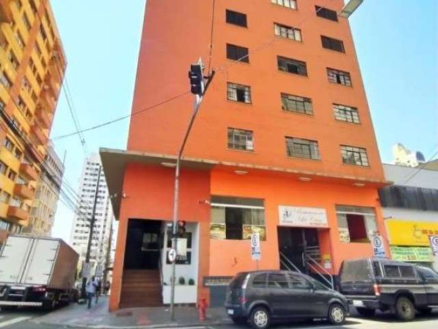 Apartamento com 3 quartos  à venda, 77.00 m2 por R$260000.00  - Centro - Londrina/PR