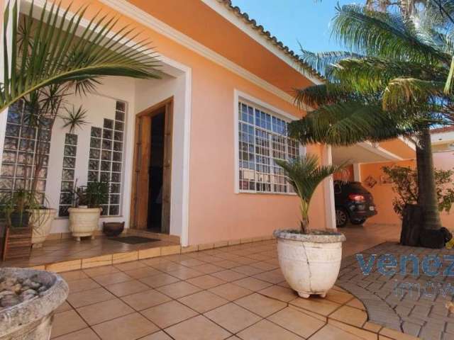 Casa Residencial com 3 quartos  à venda, 259.00 m2 por R$1200000.00  - Caravelle - Londrina/PR