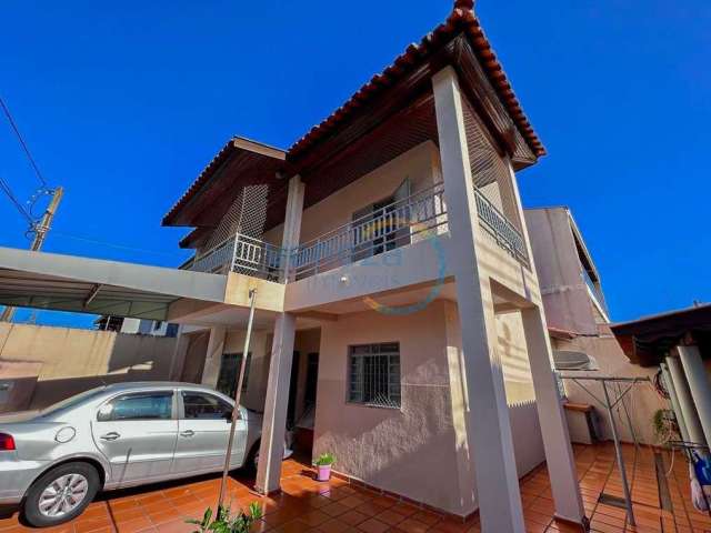 Casa Residencial com 3 quartos  à venda, 162.00 m2 por R$500000.00  - Pinheiros - Londrina/PR