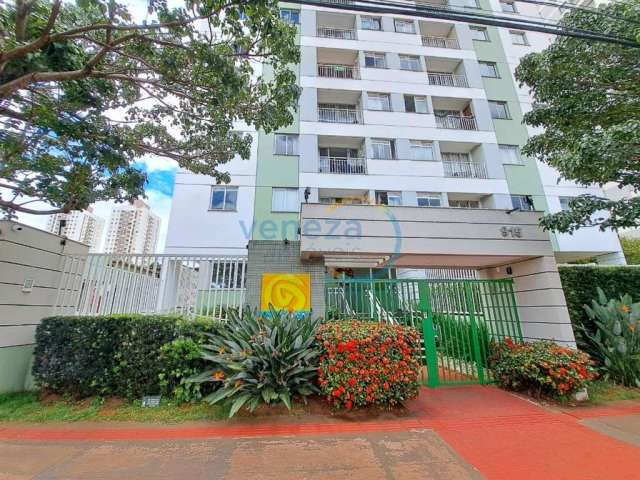 Apartamento com 3 quartos  à venda, 69.82 m2 por R$370000.00  - Aurora - Londrina/PR