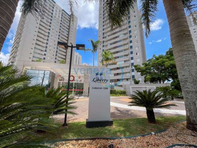 Apartamento com 3 quartos  para alugar, 76.00 m2 por R$2650.00  - Gleba Palhano - Londrina/PR