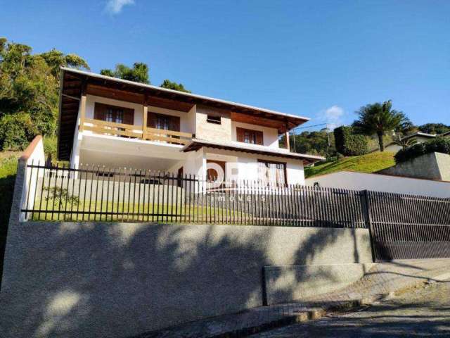 Casa com 3 dormitórios à venda, 282 m² por R$ 796.500,00 - Valparaíso - Blumenau/SC