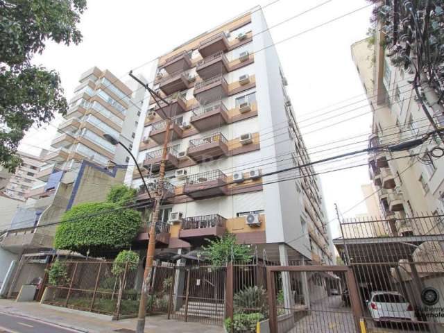 Apartamento 2 dormitórios, bairro Floresta, Porto Alegre/RS &lt;BR&gt;&lt;BR&gt;Apartamento na Barros Floresta com dois dormitórios, um deles com closet, living para dois ambientes, cozinha com móveis