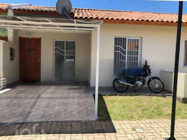 Casa em condomínio fechado com 2 quartos à venda na Zulmiro Gomes da Silva, 338, Guajuviras, Canoas por R$ 170.000