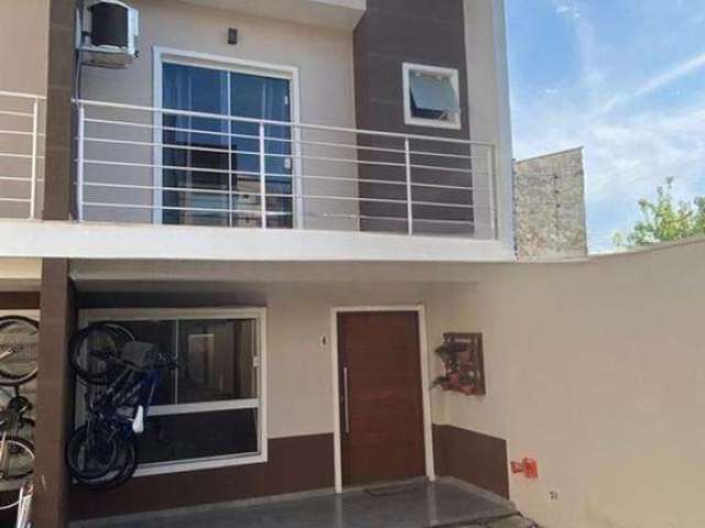 Casa em condomínio fechado com 3 quartos à venda na Rua Antônio Lourenço Rosa, 225, Mato Grande, Canoas por R$ 399.000