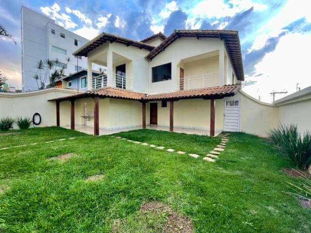 Casa para aluguel, 4 quartos, 1 suíte, 4 vagas, Castelo - Belo Horizonte/MG