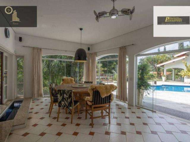 Casa com 6 dormitórios à venda, 611 m² por R$ 2.600.000,00 - Condomínio Santa Fé - Vinhedo/SP