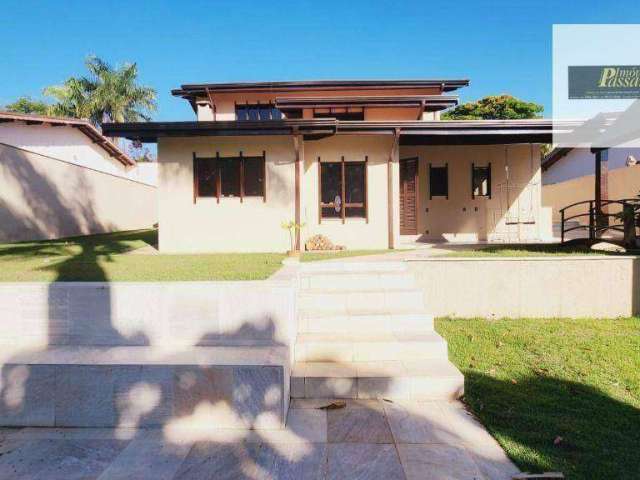 Casa com 3 dormitórios à venda, 351 m² por R$ 1.890.000,00 - Condomínio Estância Marambaia - Vinhedo/SP