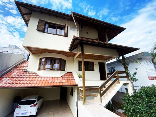 Casa em condomínio fechado com 4 quartos à venda na Rua Luiz Pasteur, 173, Trindade, Florianópolis, 318 m2 por R$ 1.790.000