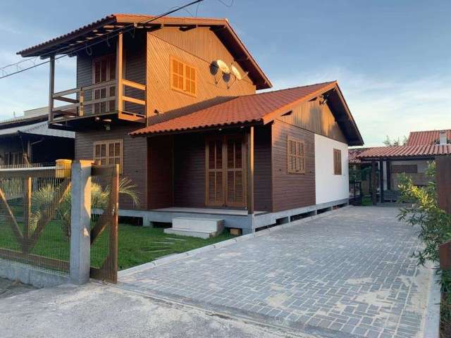 Casa com 2 quartos à venda na Rua dos Artistas, 2, Praia da Cigana, Laguna, 110 m2 por R$ 530.000