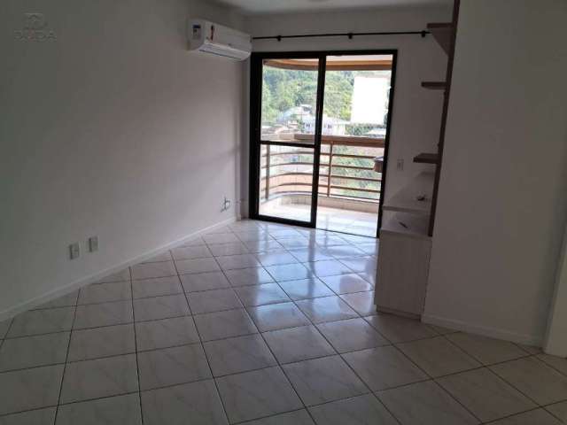 Apartamento com 3 quartos à venda na Rua Mediterrâneo, 312, Córrego Grande, Florianópolis, 87 m2 por R$ 790.000