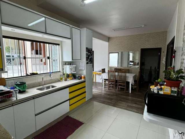 Casa com 4 quartos à venda na Rua Custódio Fermino Vieira, 212, Saco dos Limões, Florianópolis, 202 m2 por R$ 1.100.000
