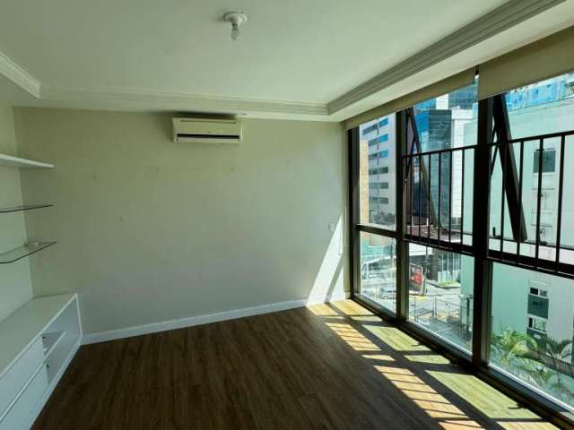 Apartamento com 3 quartos à venda na Rua Frei Evaristo, 86, Centro, Florianópolis, 132 m2 por R$ 1.805.000