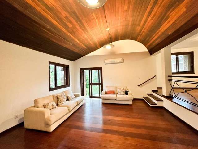 Casa em condomínio fechado com 4 quartos à venda na Rua Capitão Romualdo de Barros, 705, Carvoeira, Florianópolis, 279 m2 por R$ 2.980.000