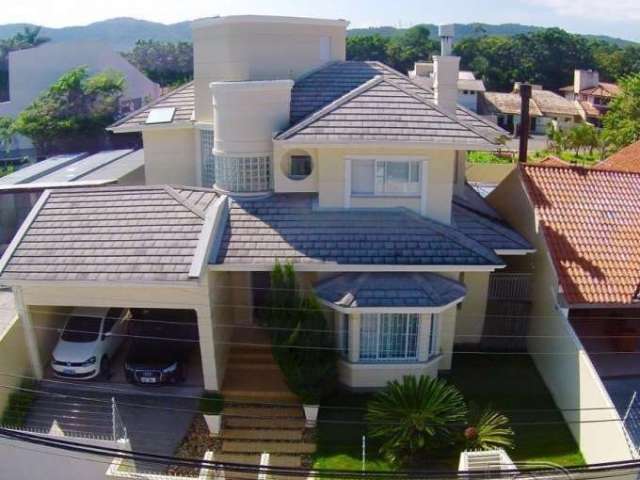 Casa com 3 quartos à venda na Rua Joe Collaço, 100, Córrego Grande, Florianópolis